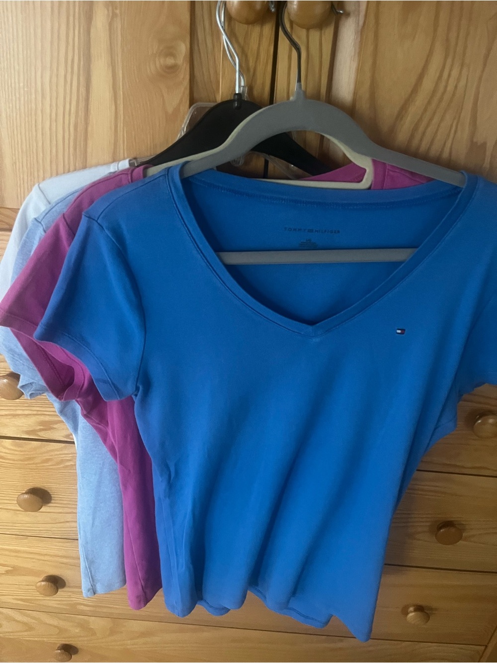 Tommy Hilfiger bundle of 4 large V-Neck Women's Tees